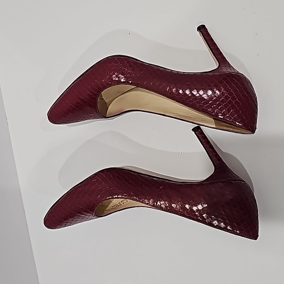Cole Haan Vandam Pumps Burgundy Sneak Skin Emboss Size 7.5 round toe - Picture 8 of 14